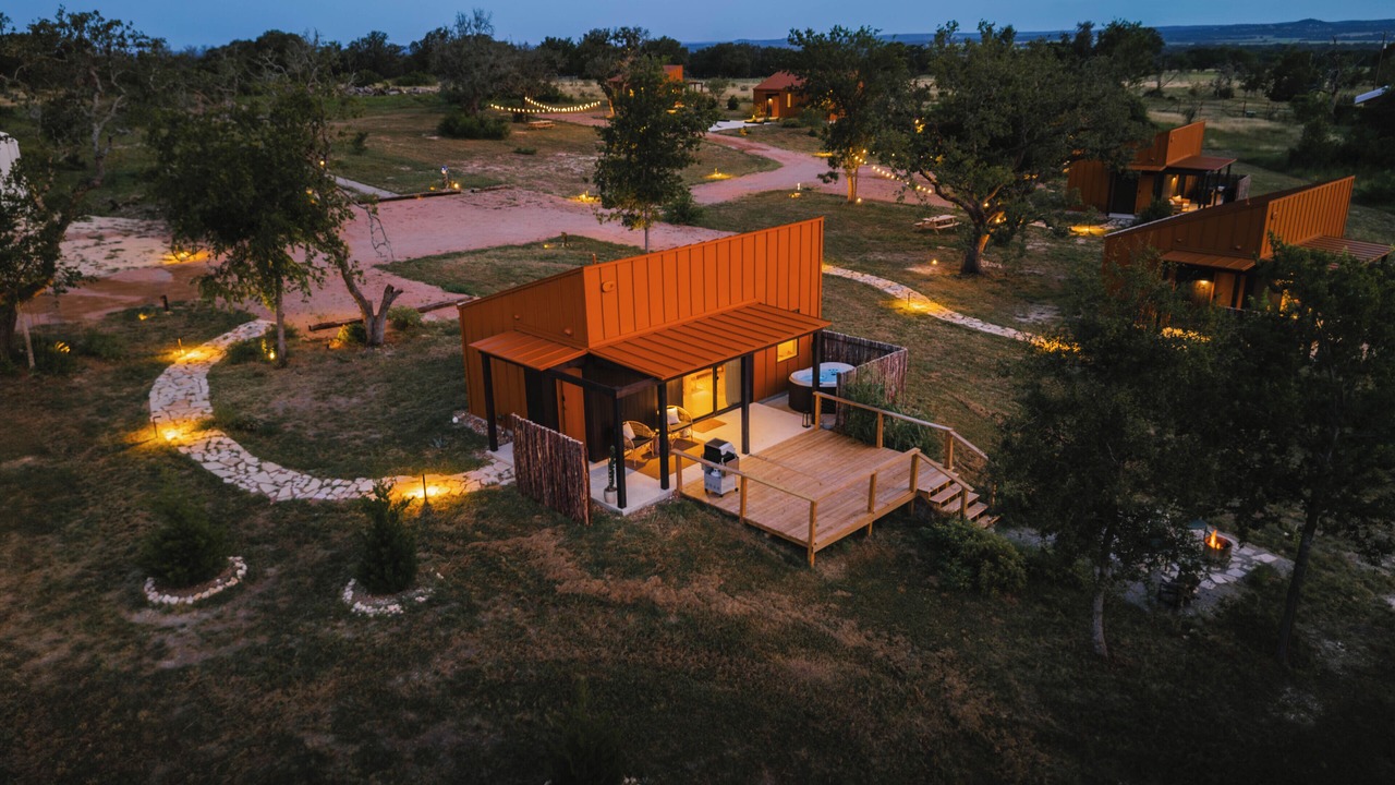 Photo of Outdoor in Stonewall