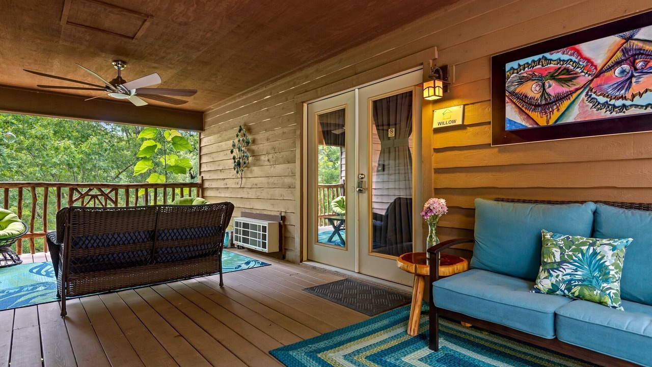Photo of Patio Balcony in Eureka Springs Historic District