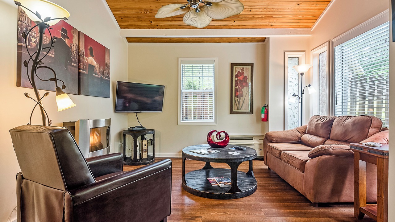 Photo of Livingroom in Eureka Springs Historic District