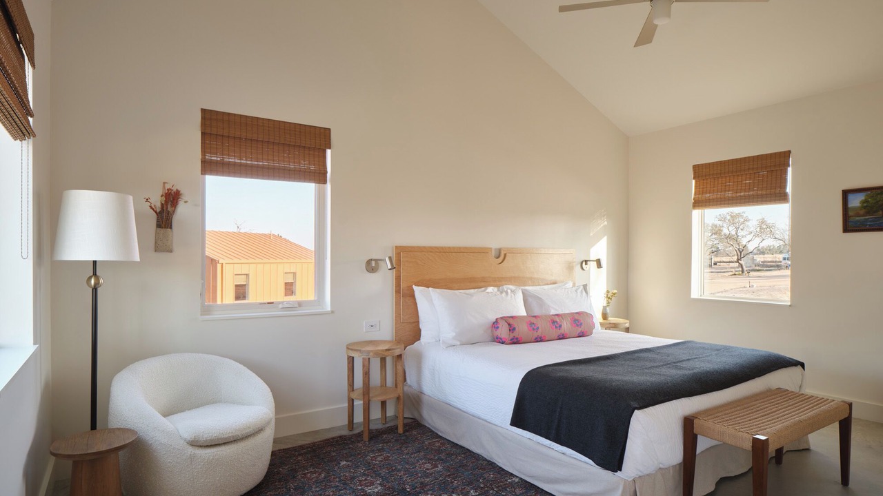 Photo of Bedroom in Stonewall
