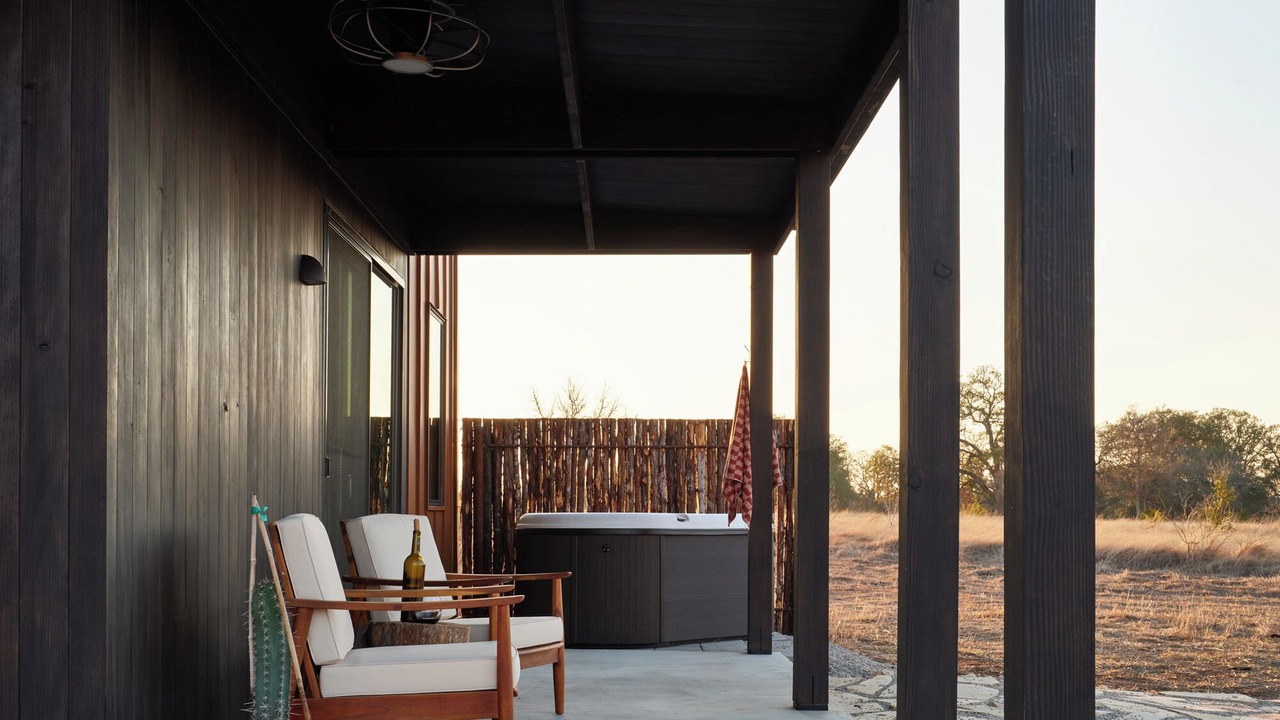 Photo of Patio Balcony in Stonewall