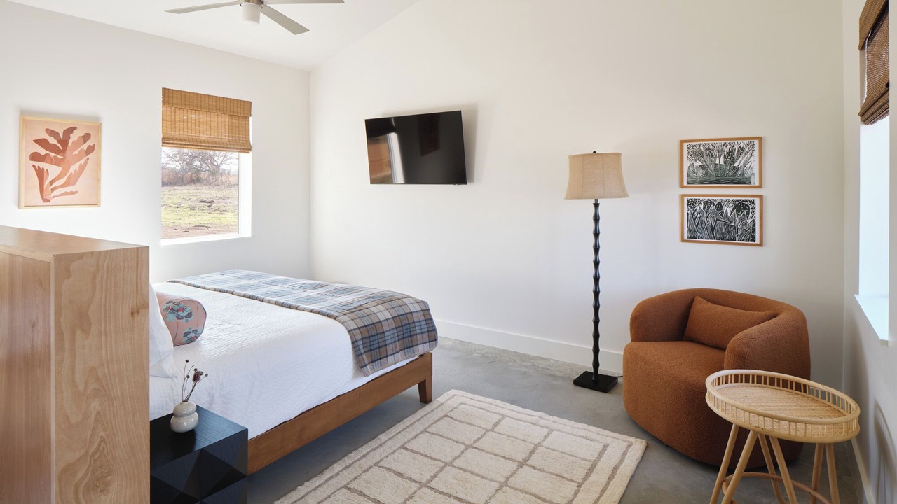 Photo of Bedroom in Stonewall