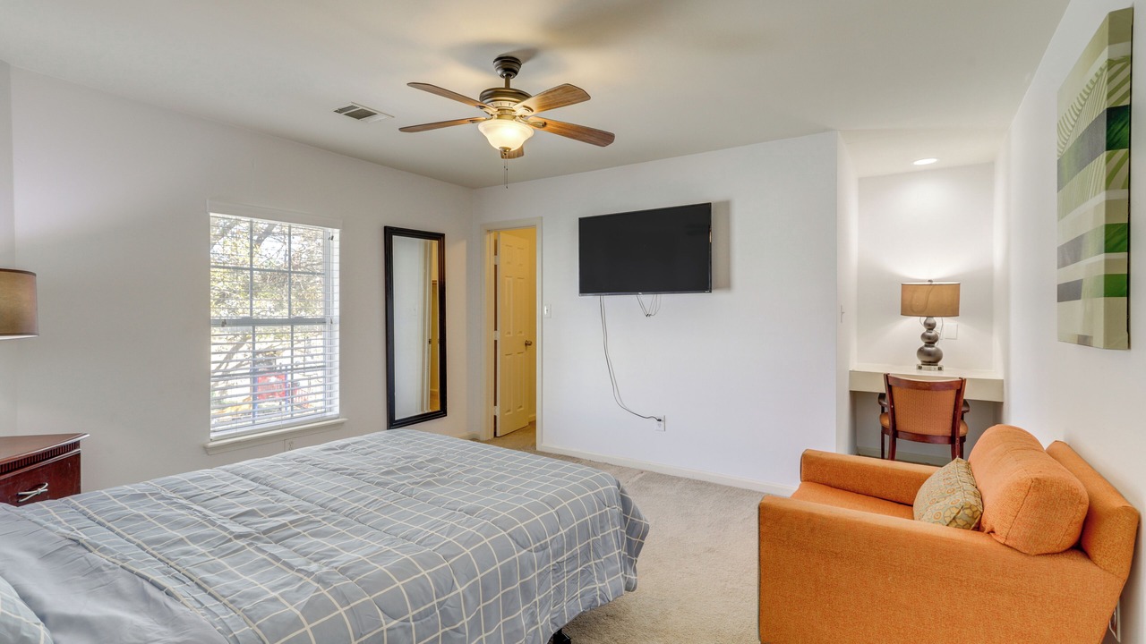 Photo of Bedroom in FM 1960