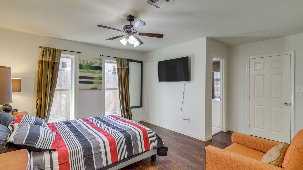 Photo of Bedroom in FM 1960