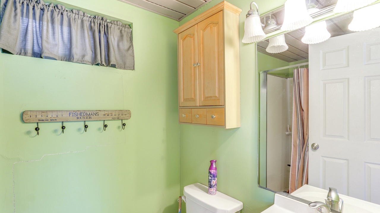 Photo of Bathroom in Camdenton