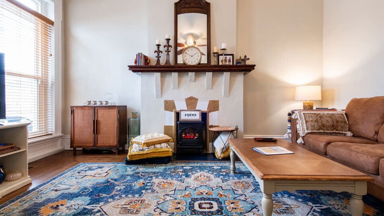 Photo of Livingroom in Smoketown Jackson