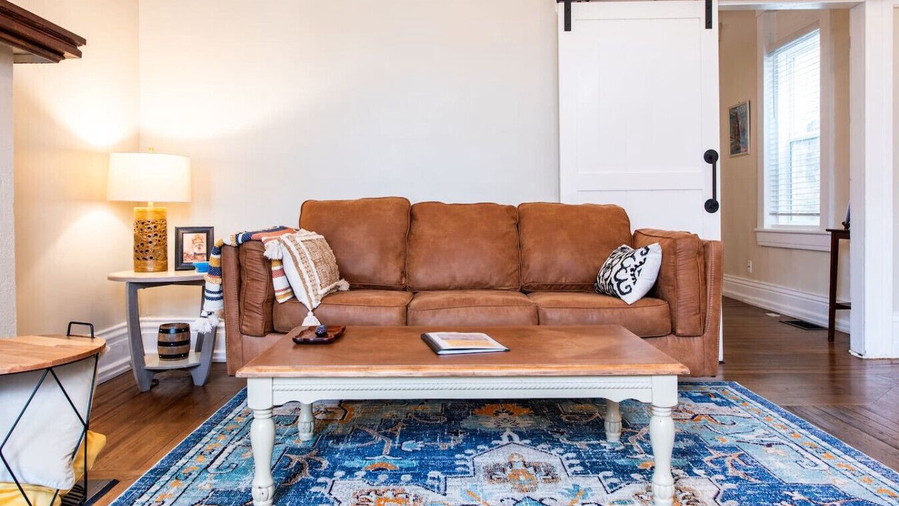 Photo of Livingroom in Smoketown Jackson