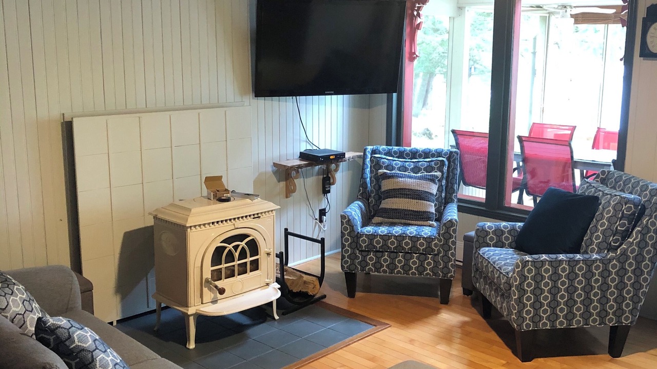 Photo of Livingroom in Lac-du-Cerf