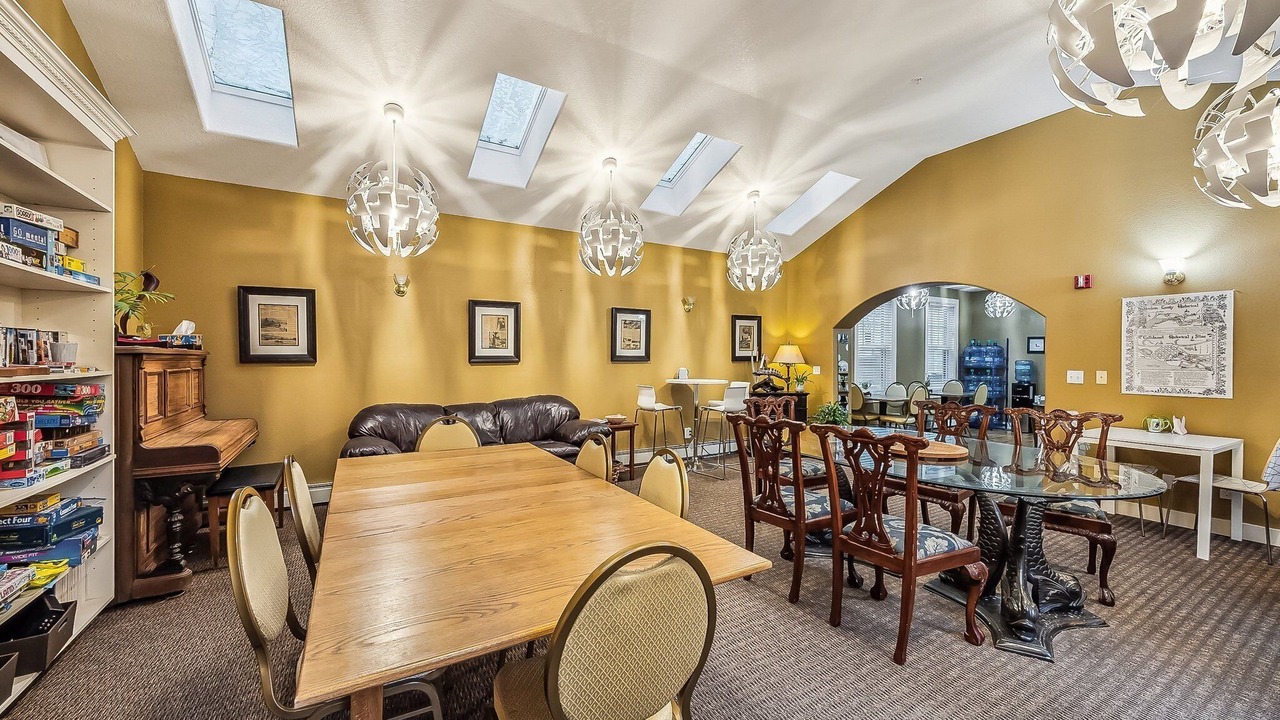 Photo of Bedroom in Cathlamet