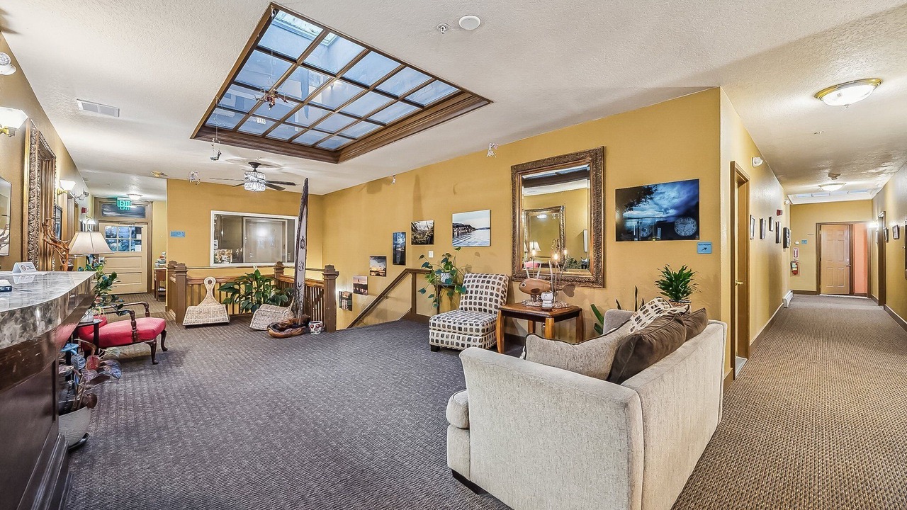 Photo of Bedroom in Cathlamet