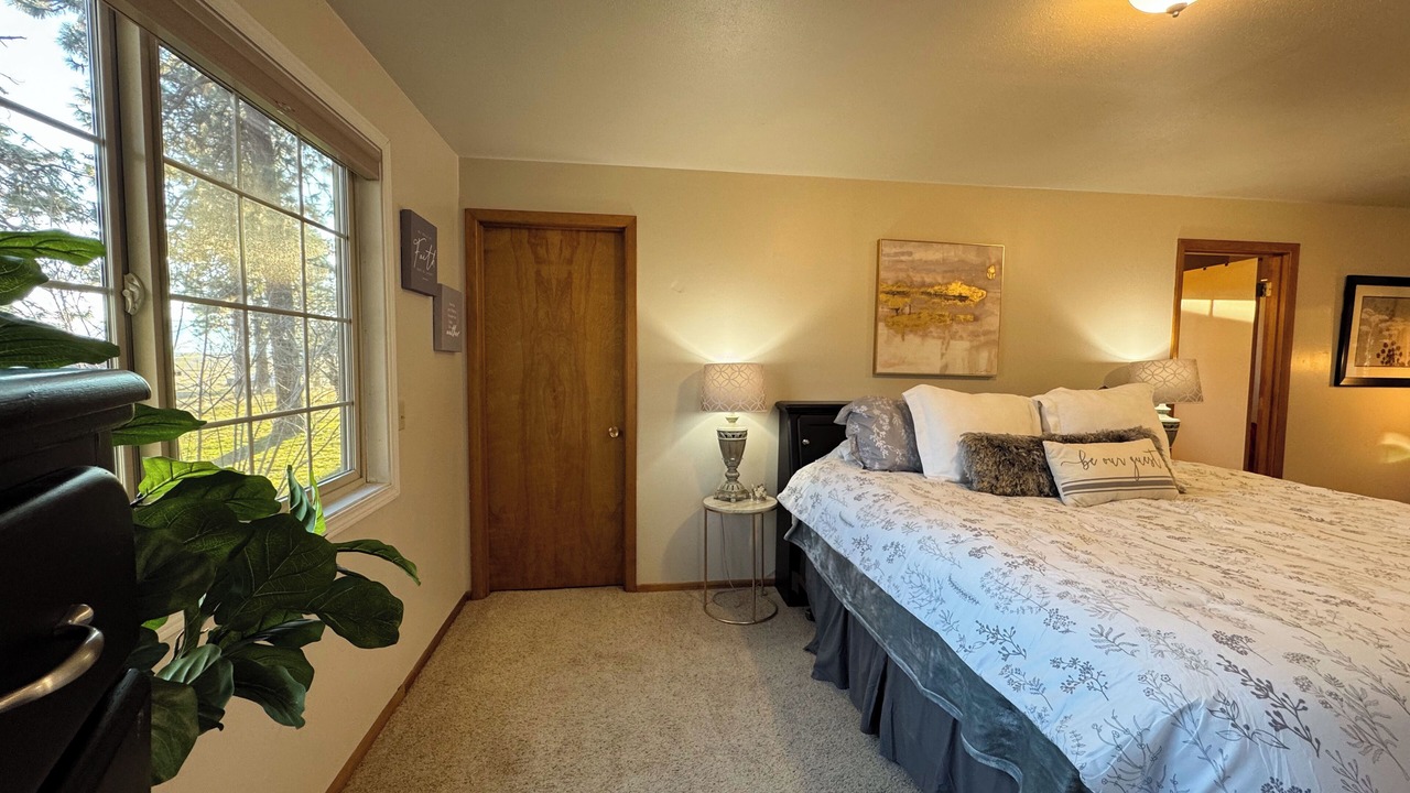 Photo of Bedroom in Chiloquin