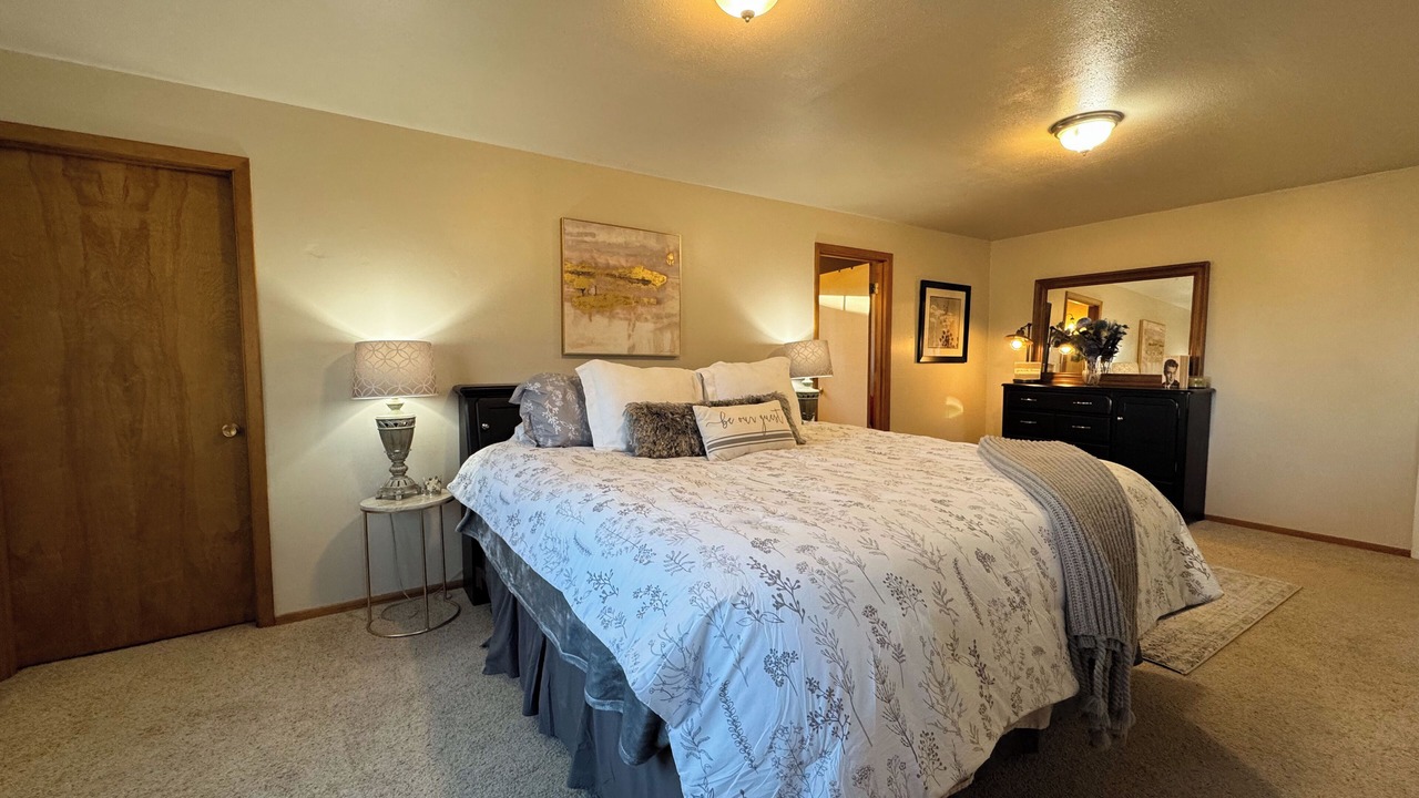 Photo of Bedroom in Chiloquin