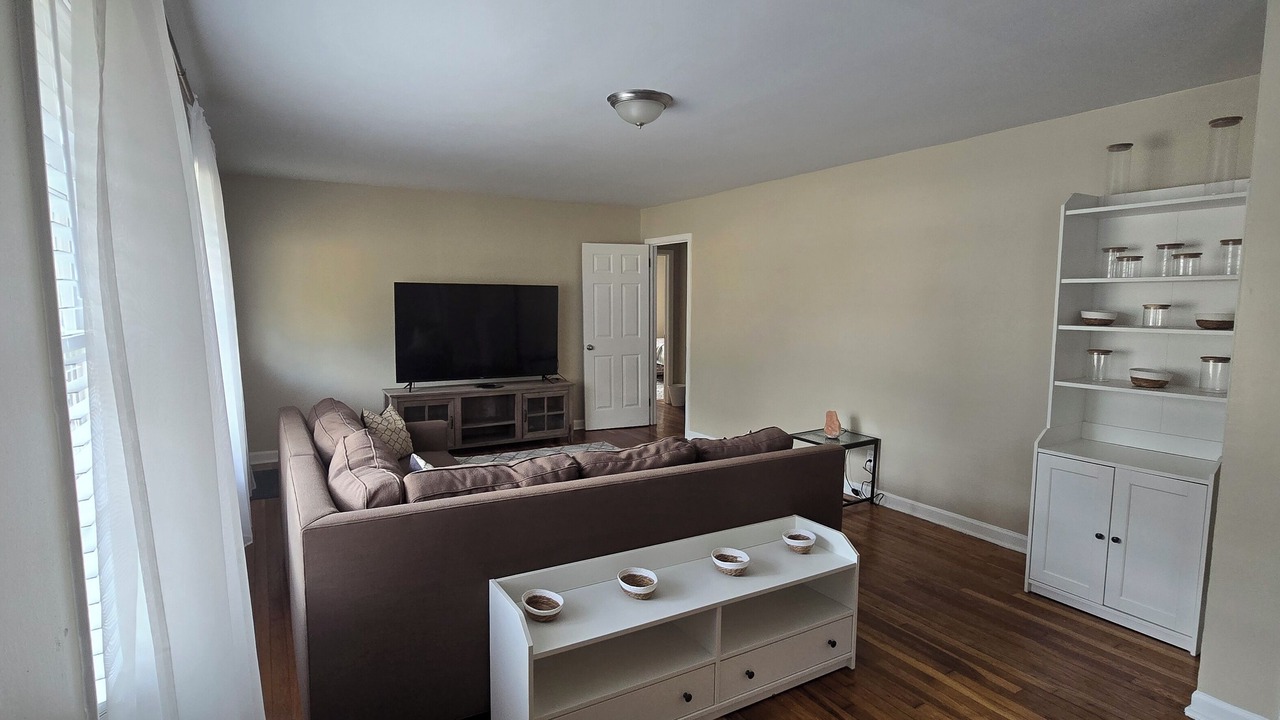 Photo of Livingroom in East Atlanta