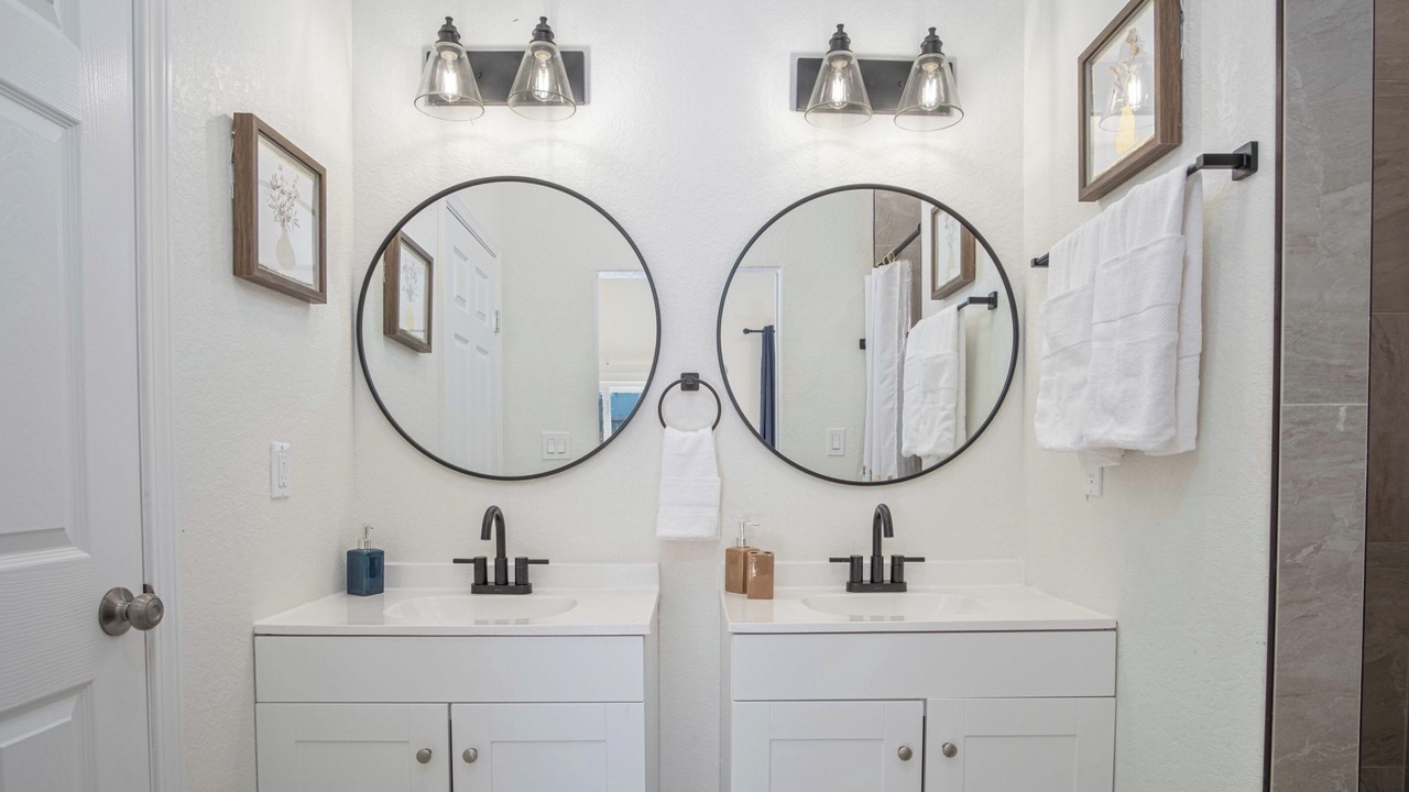 Photo of Bathroom in Denver Heights