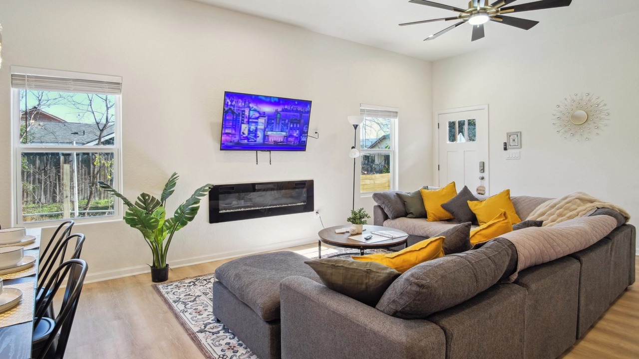 Photo of Livingroom in Downtown San Antonio