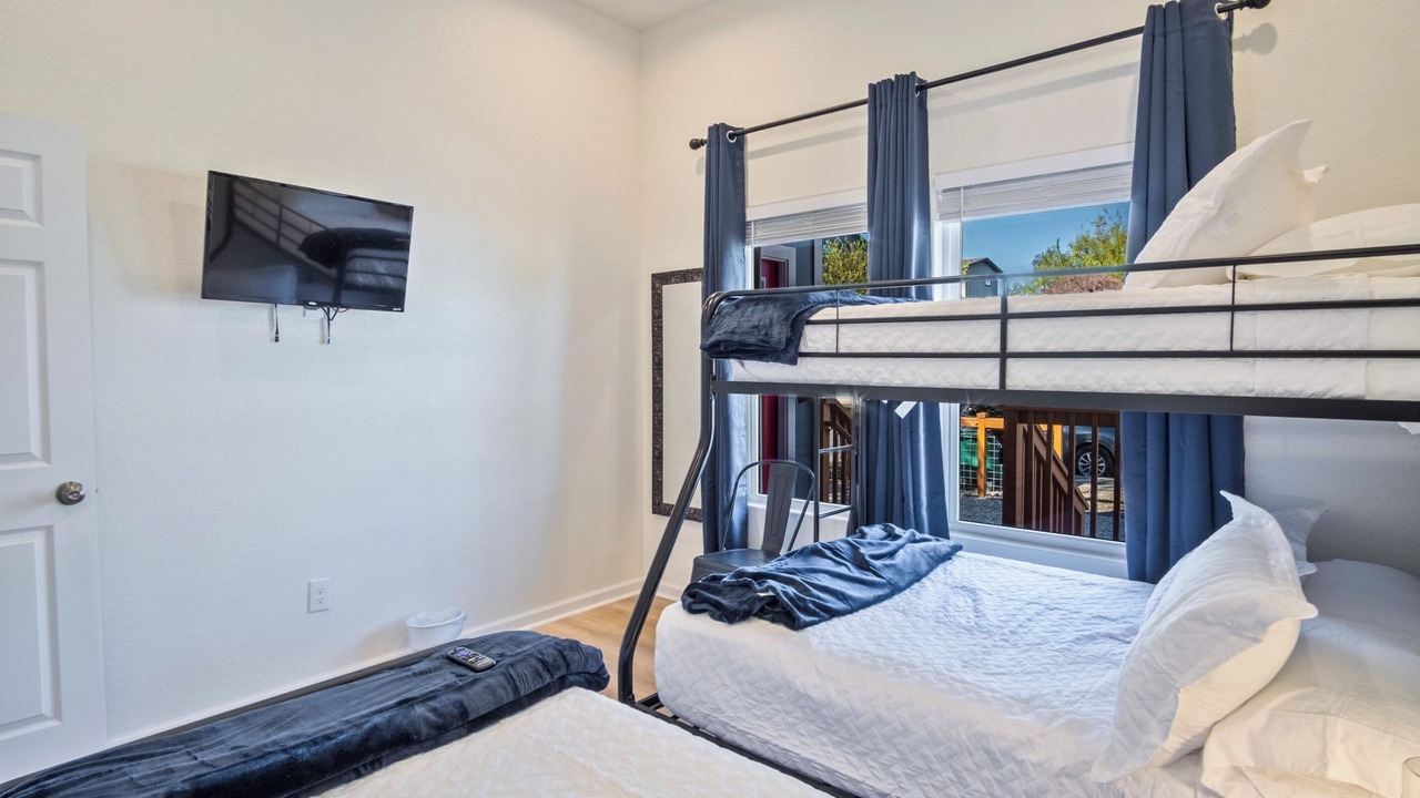 Photo of Bedroom in Denver Heights