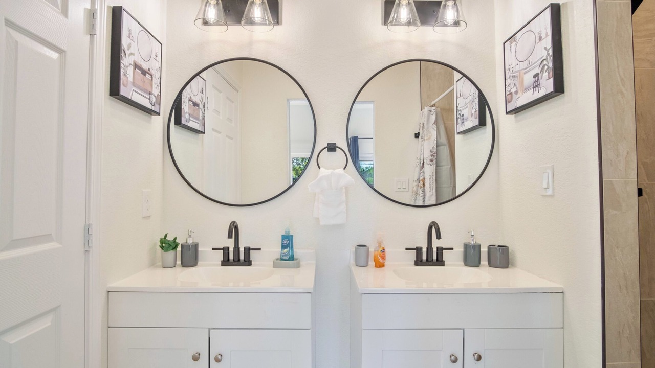 Photo of Bathroom in Denver Heights