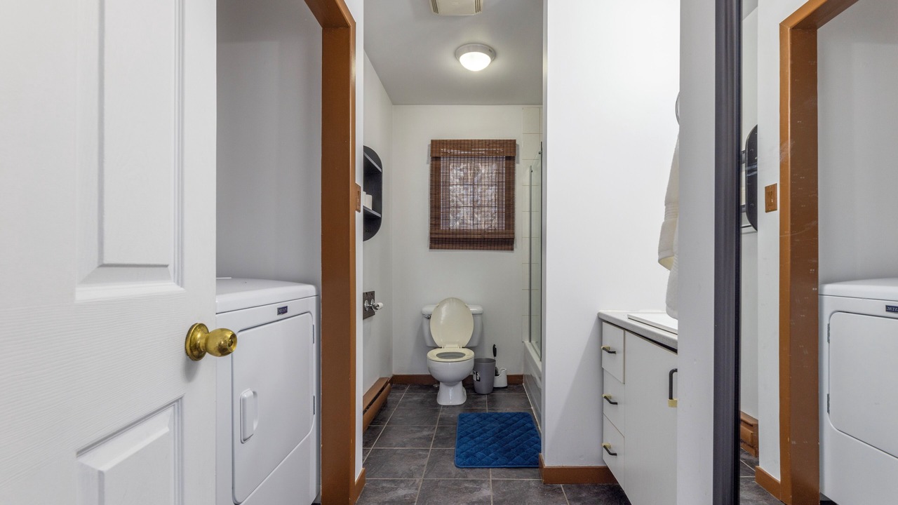 Photo of Bathroom in Saint Come