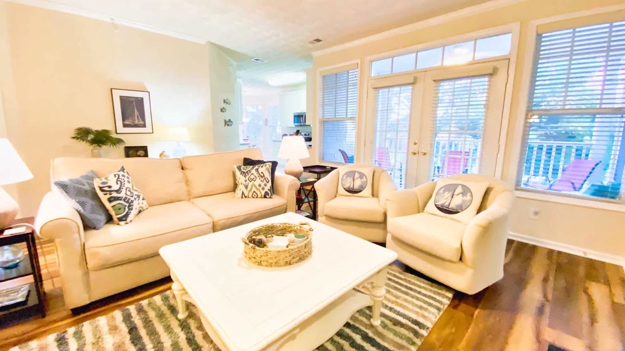 Photo of Livingroom in Cape Charles