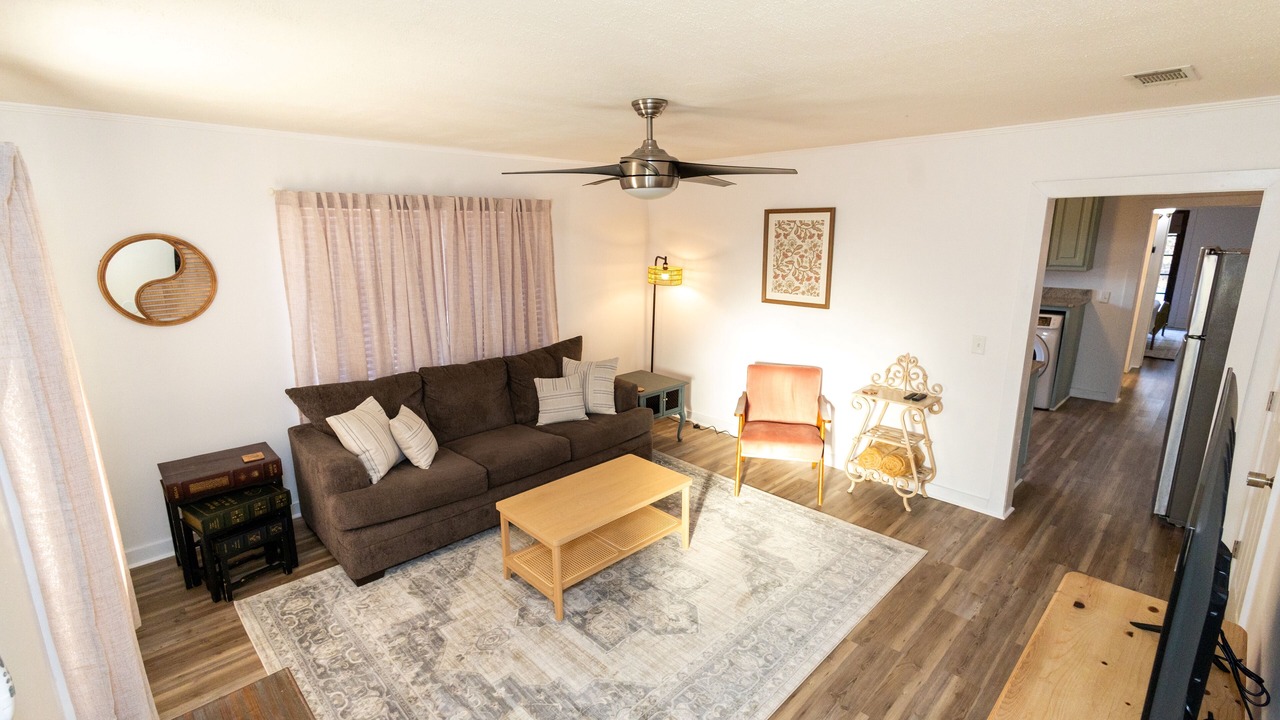 Photo of Livingroom in Hattiesburg