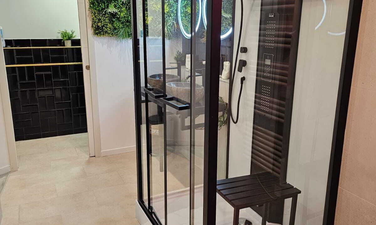 Photo of Bathroom in Clermont-l'Herault