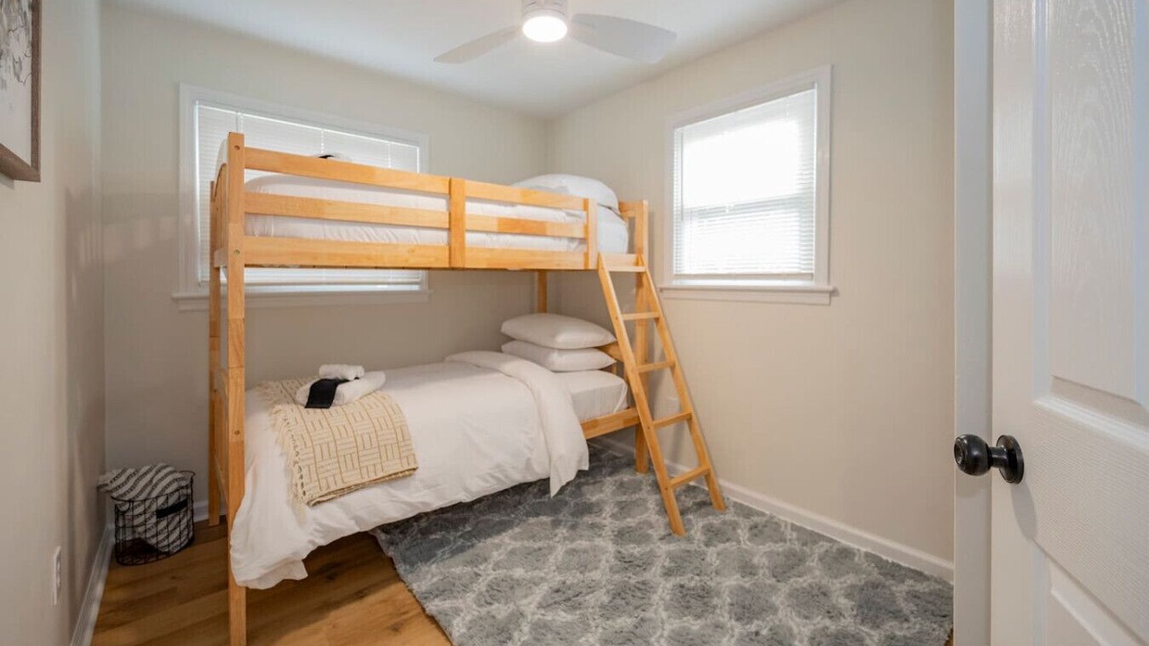 Photo of Bedroom in Lynchburg