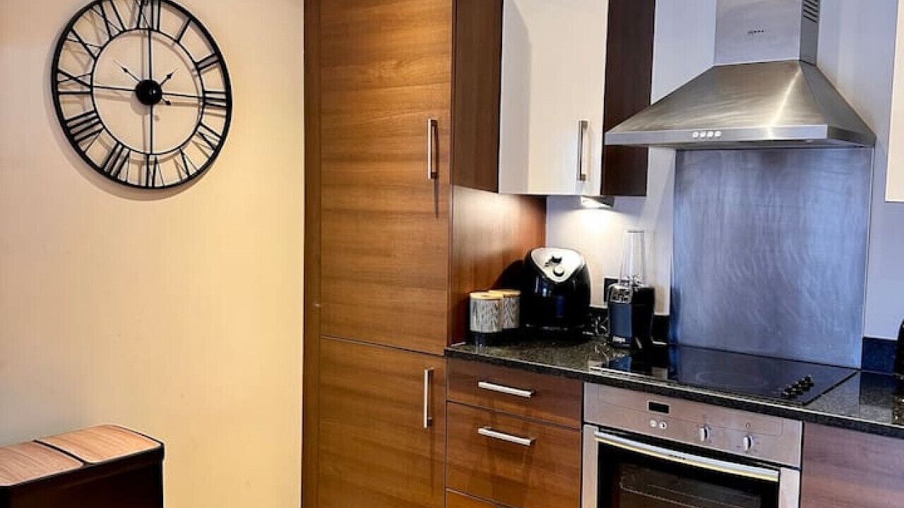 Photo of Kitchen in Roundhay