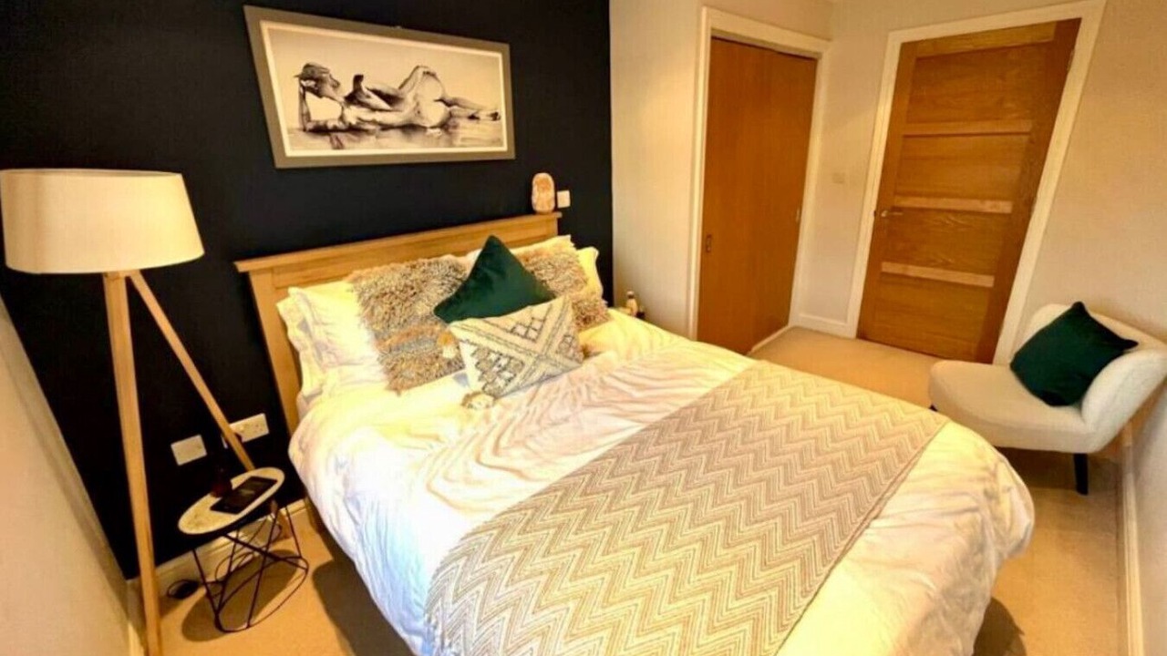 Photo of Bedroom in Roundhay