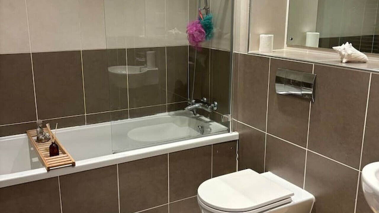Photo of Bathroom in Roundhay