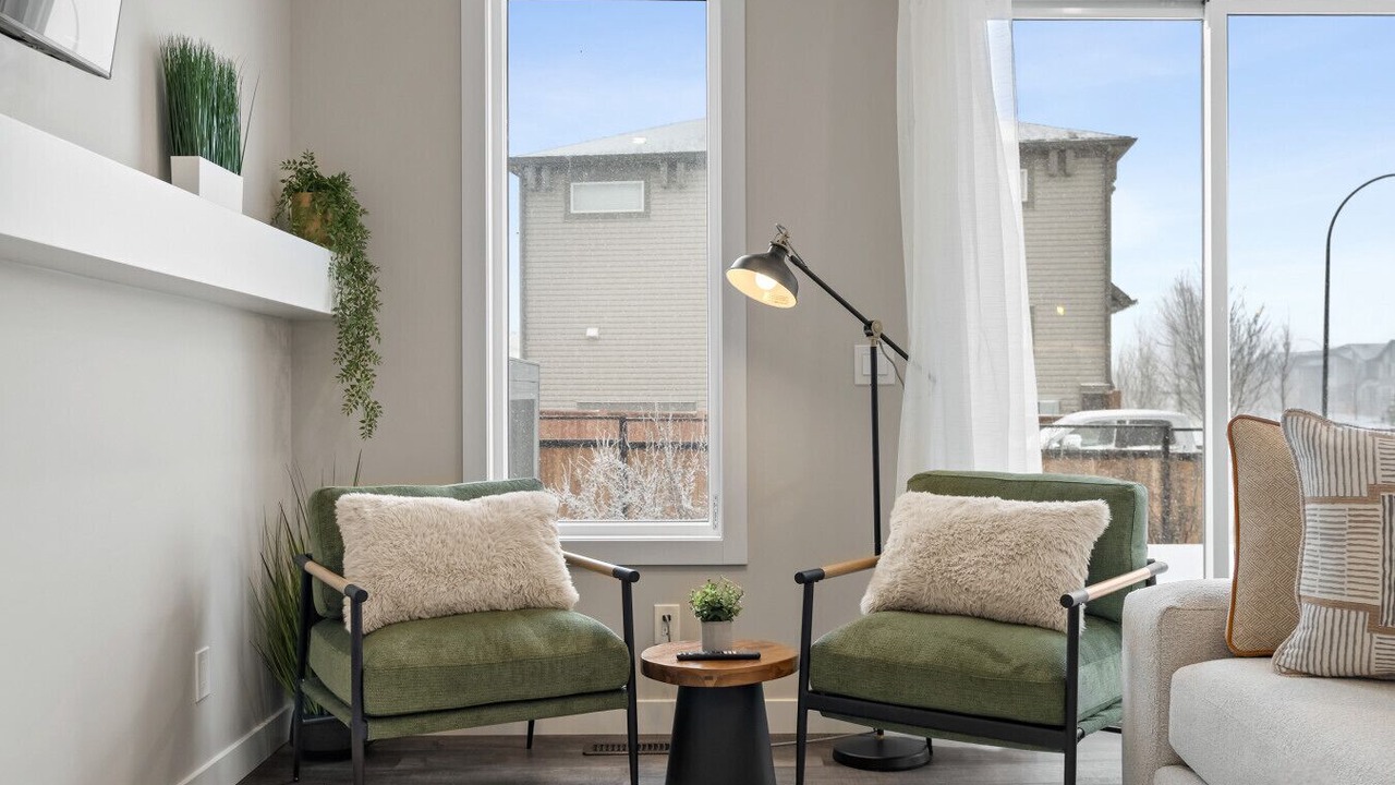 Photo of Livingroom in Southeast Calgary