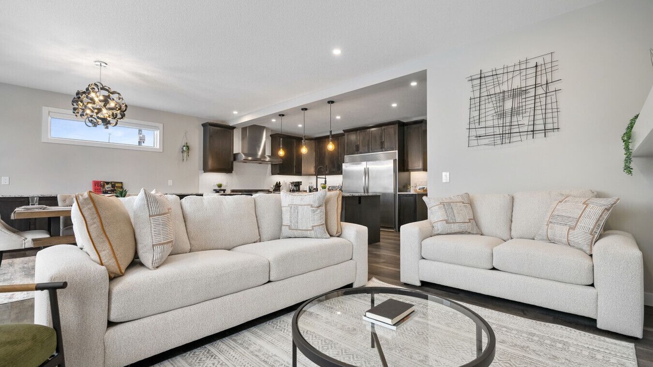 Photo of Livingroom in Southeast Calgary