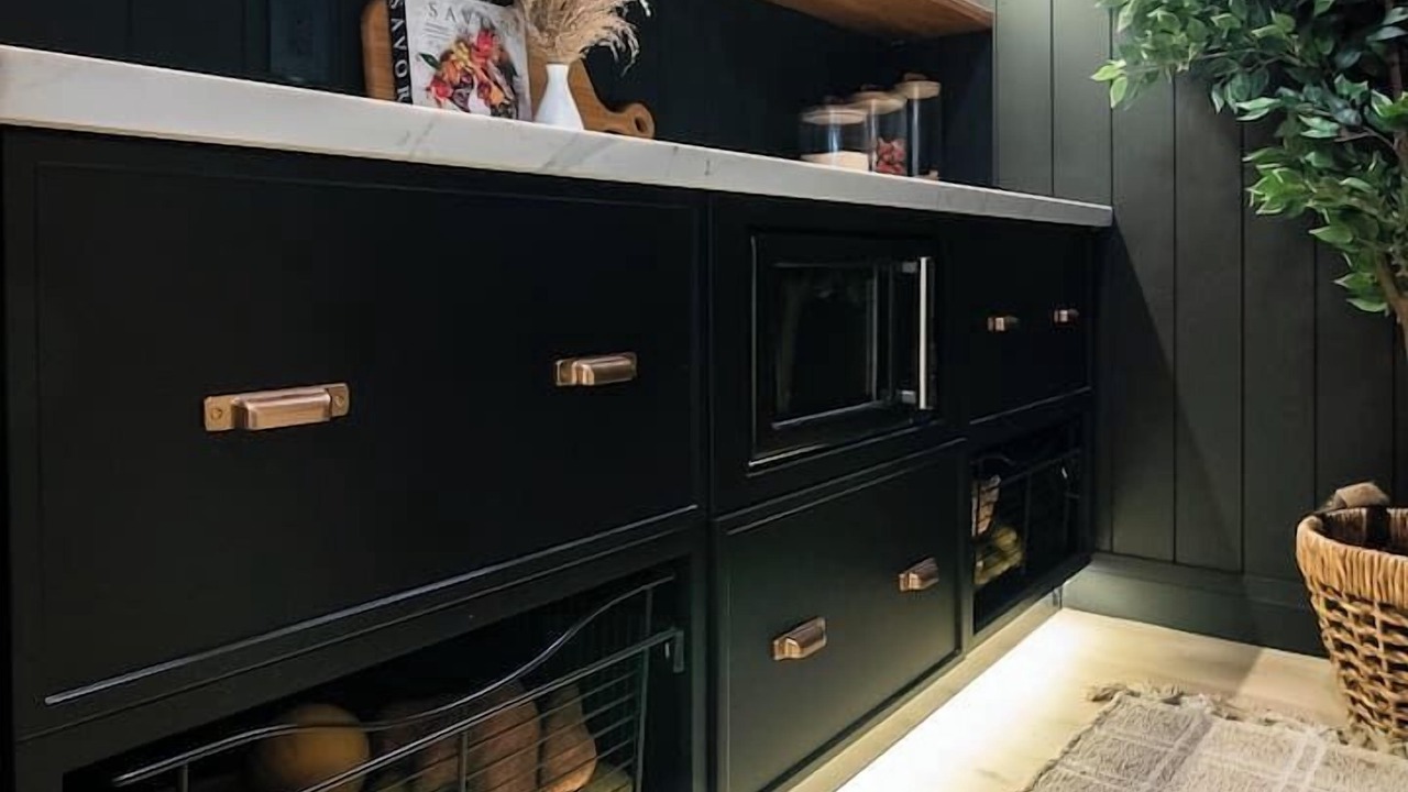 Photo of Kitchen in Caledonia