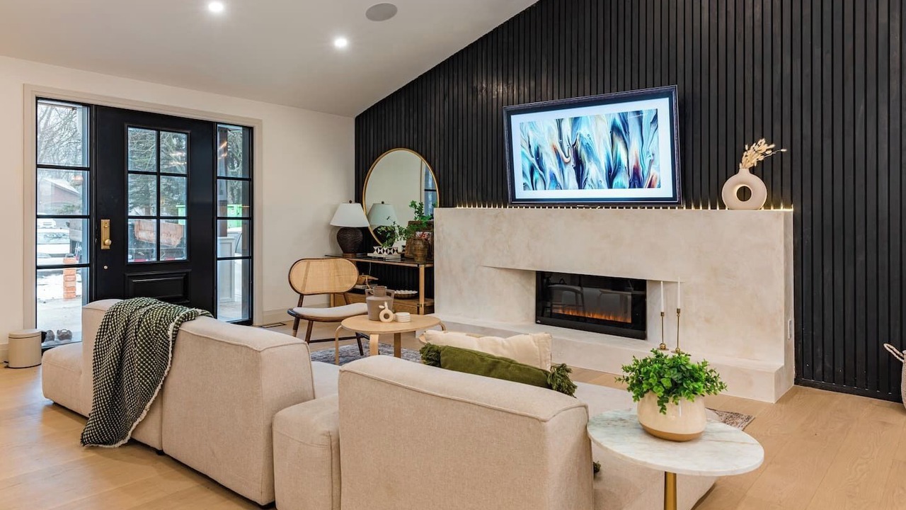 Photo of Livingroom in Caledonia