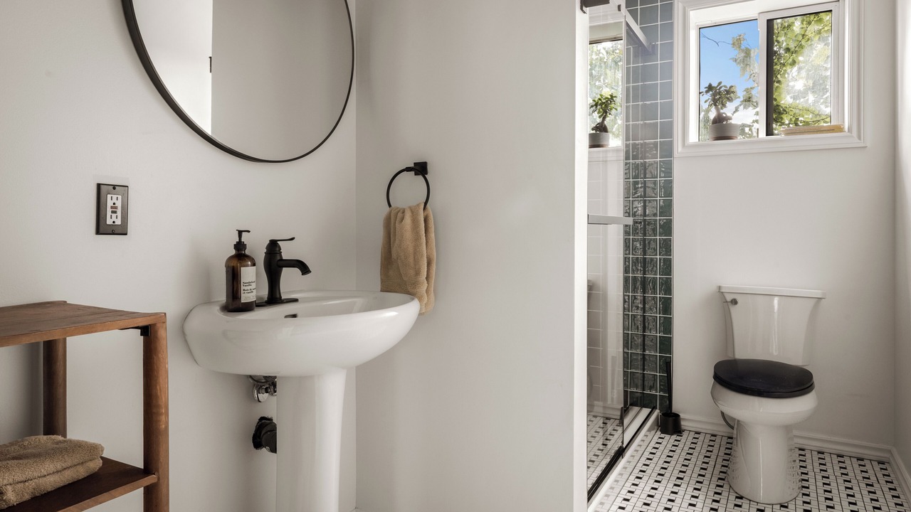 Photo of Bathroom in Walkerville