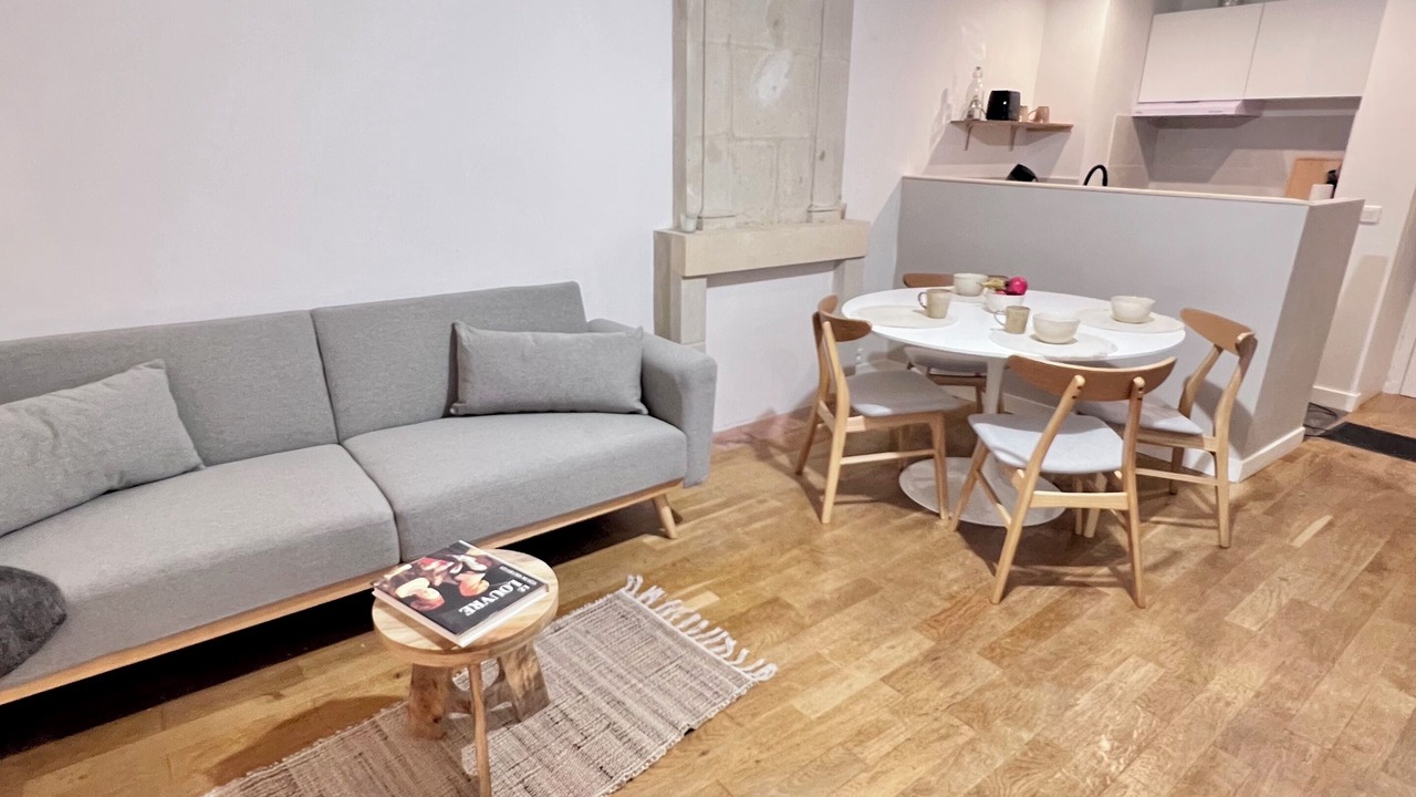 Photo of Livingroom in Chinon