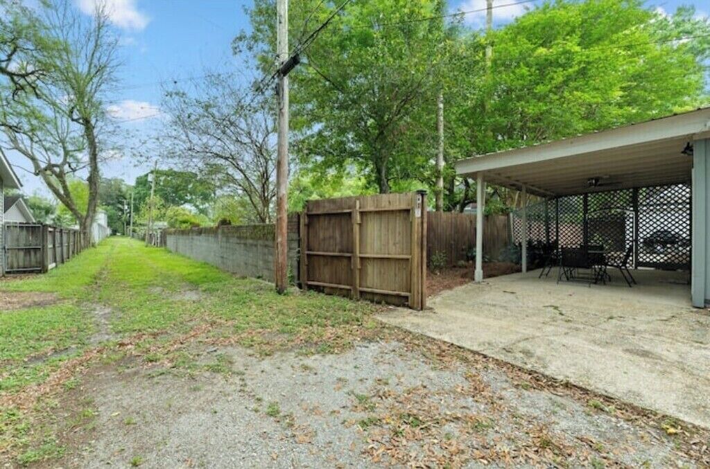 Photo of Outdoor in Mobile