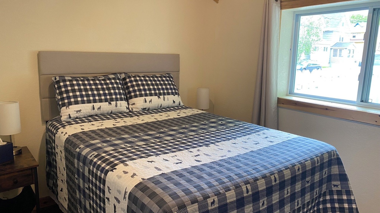 Photo of Bedroom in Houghton