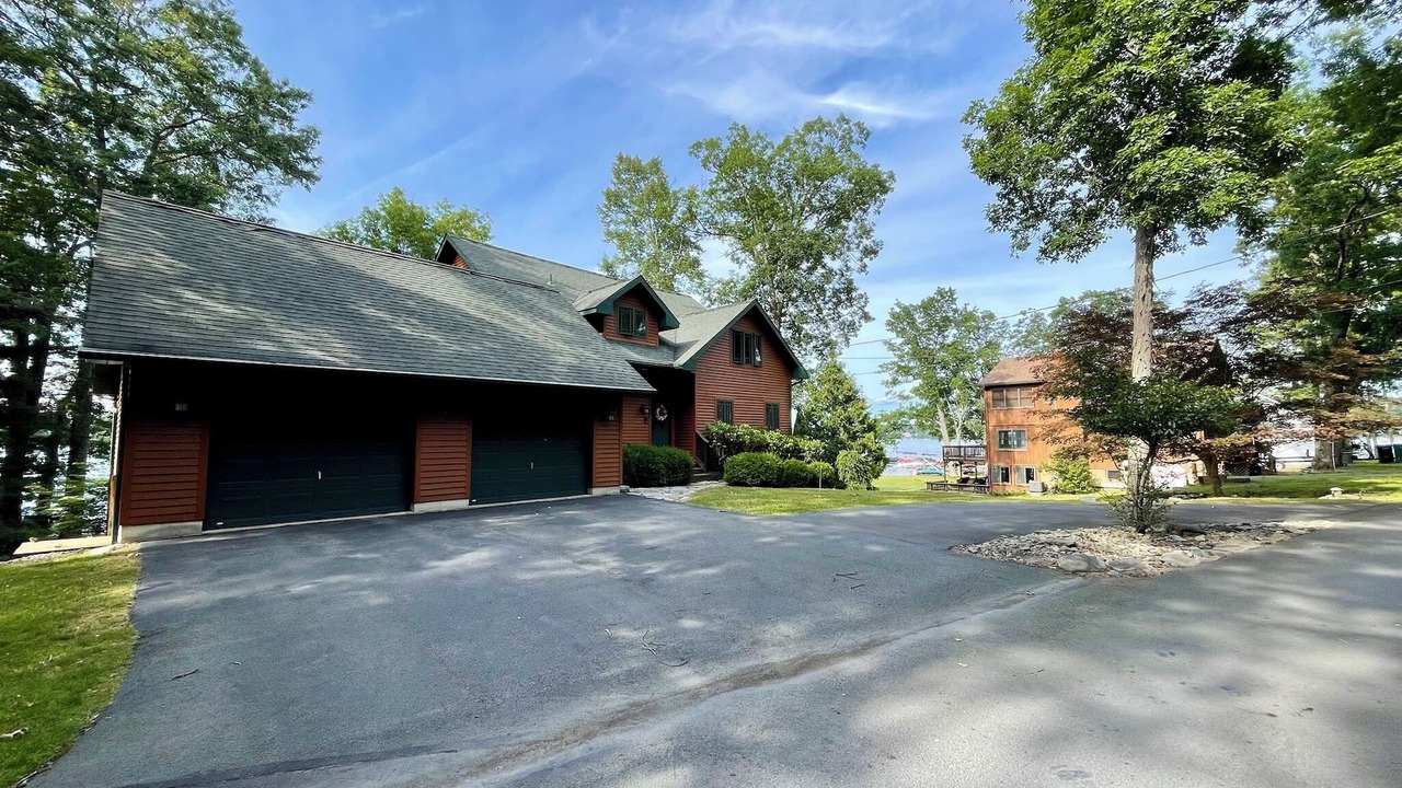 Photo of Others in Paupack