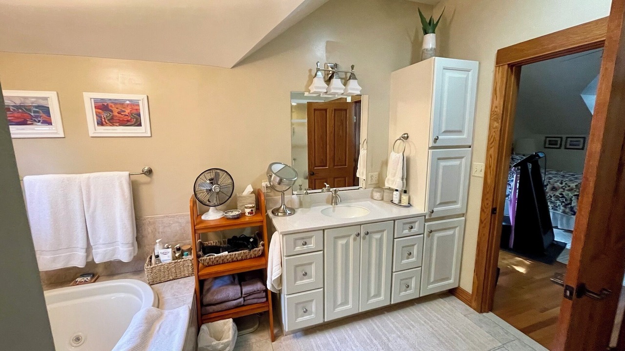 Photo of Bathroom in Paupack