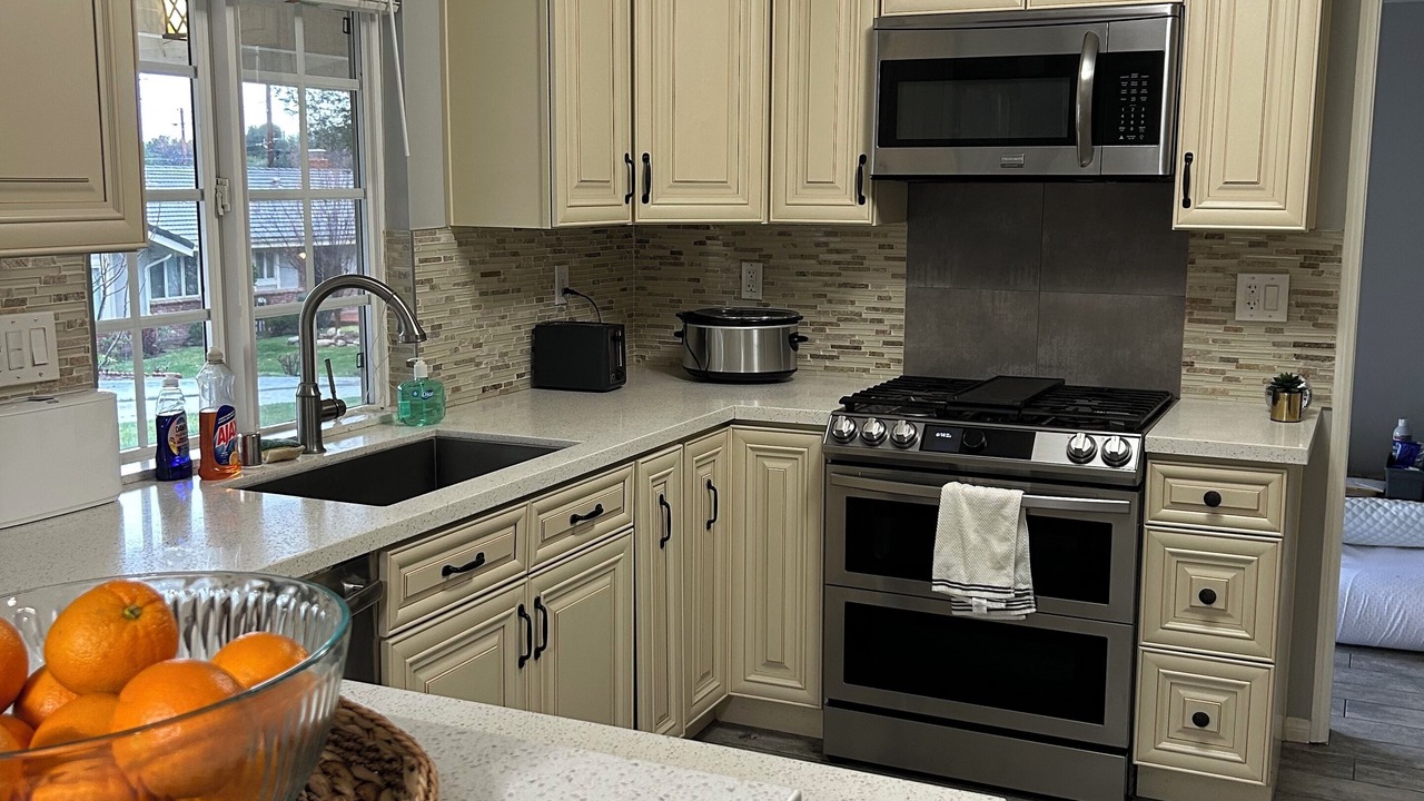 Photo of Kitchen in Newhall
