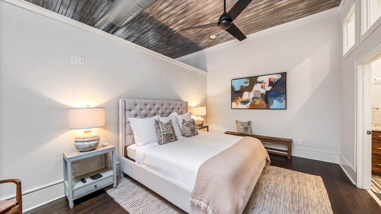 Photo of Bedroom in Macon