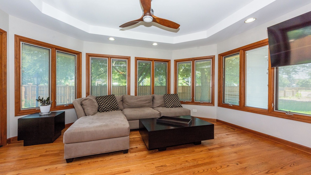 Photo of Livingroom in Wheaton