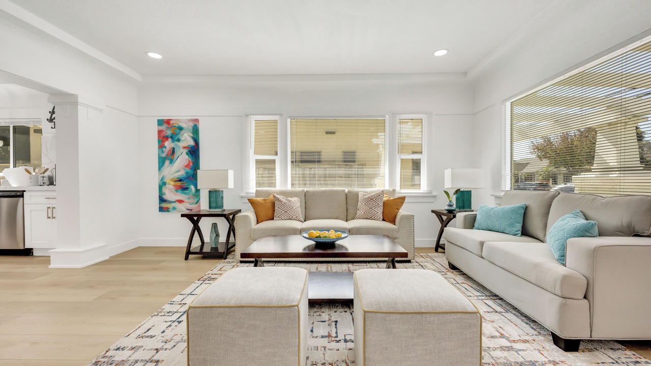Photo of Livingroom in Bluff Heights