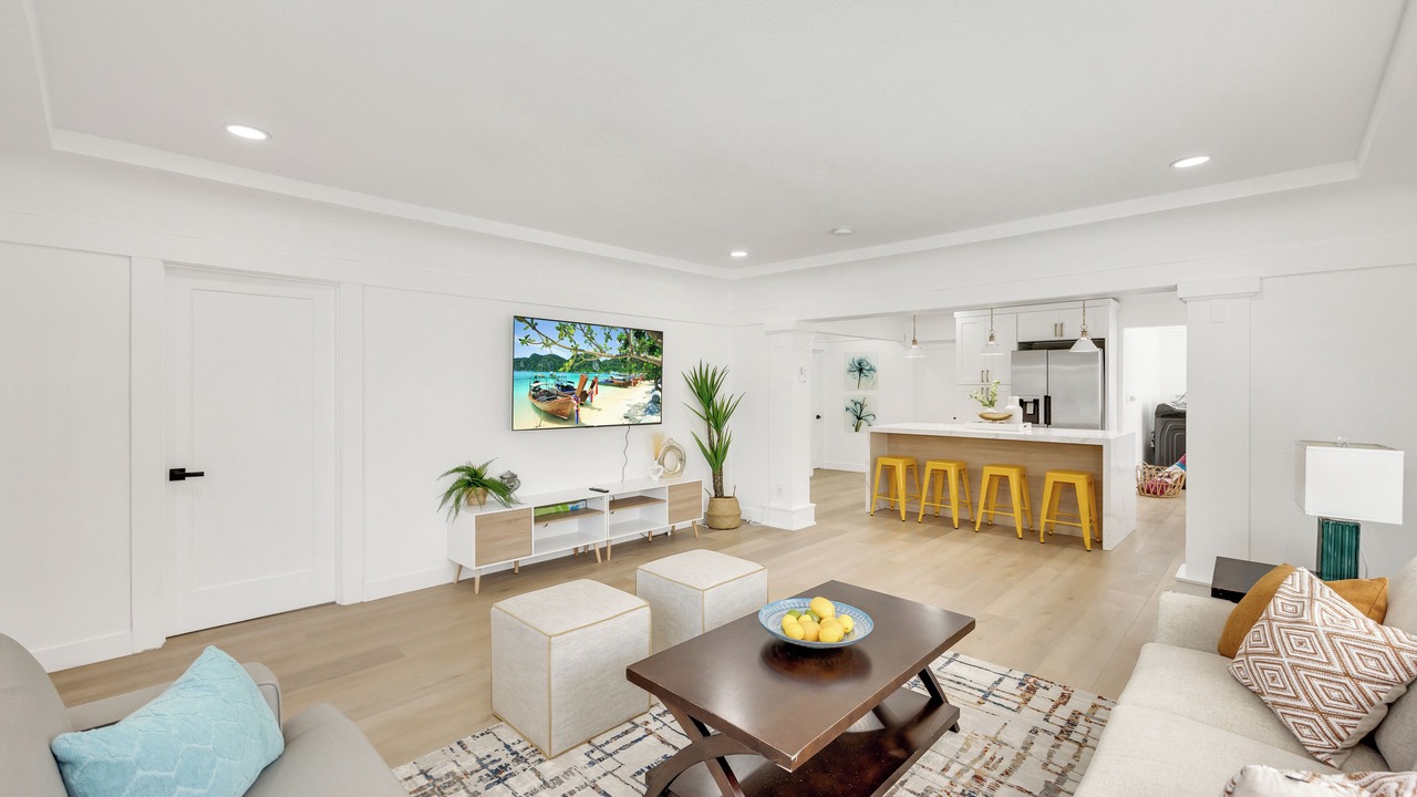 Photo of Livingroom in Bluff Heights