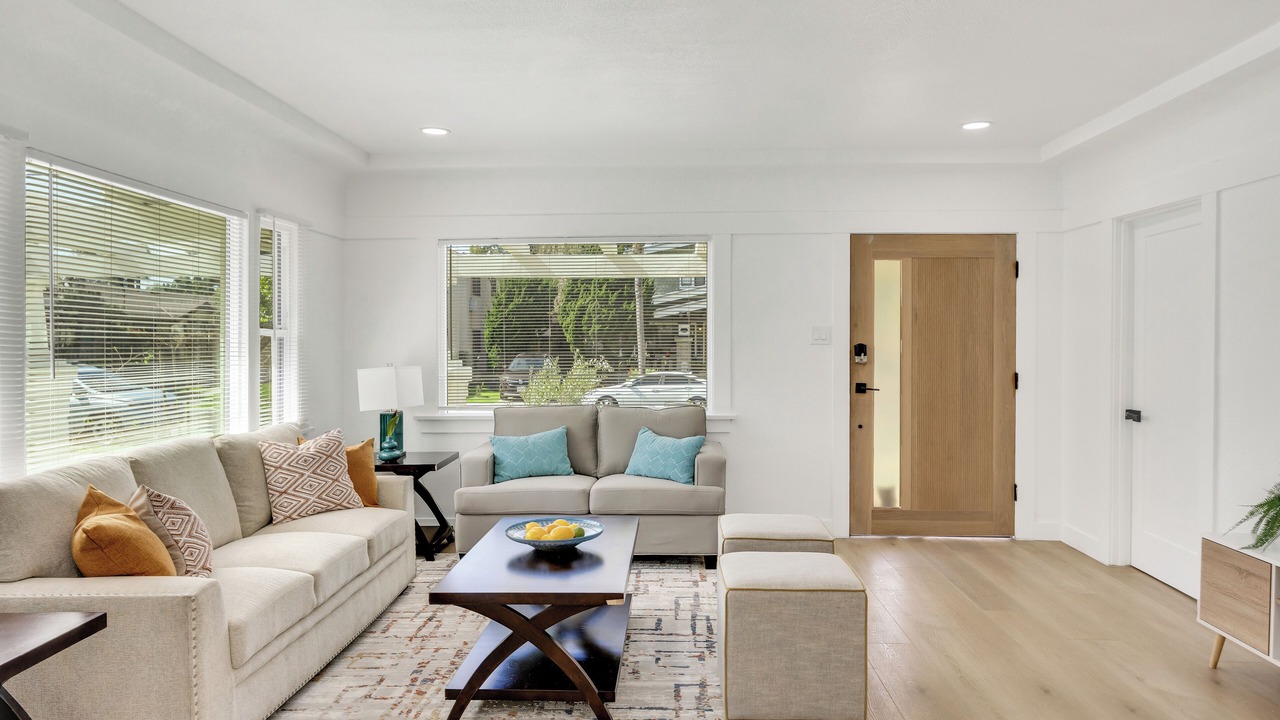 Photo of Livingroom in Bluff Heights