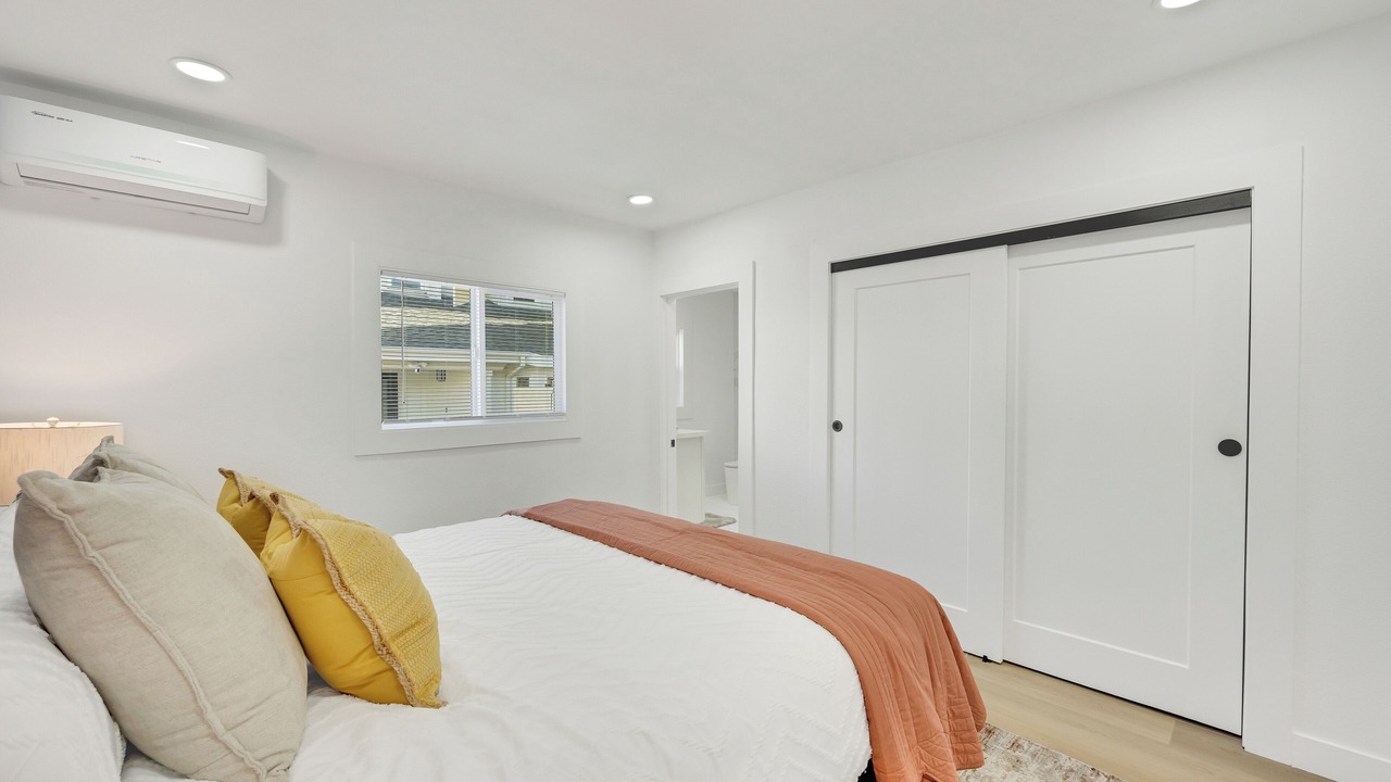 Photo of Bedroom in Bluff Heights