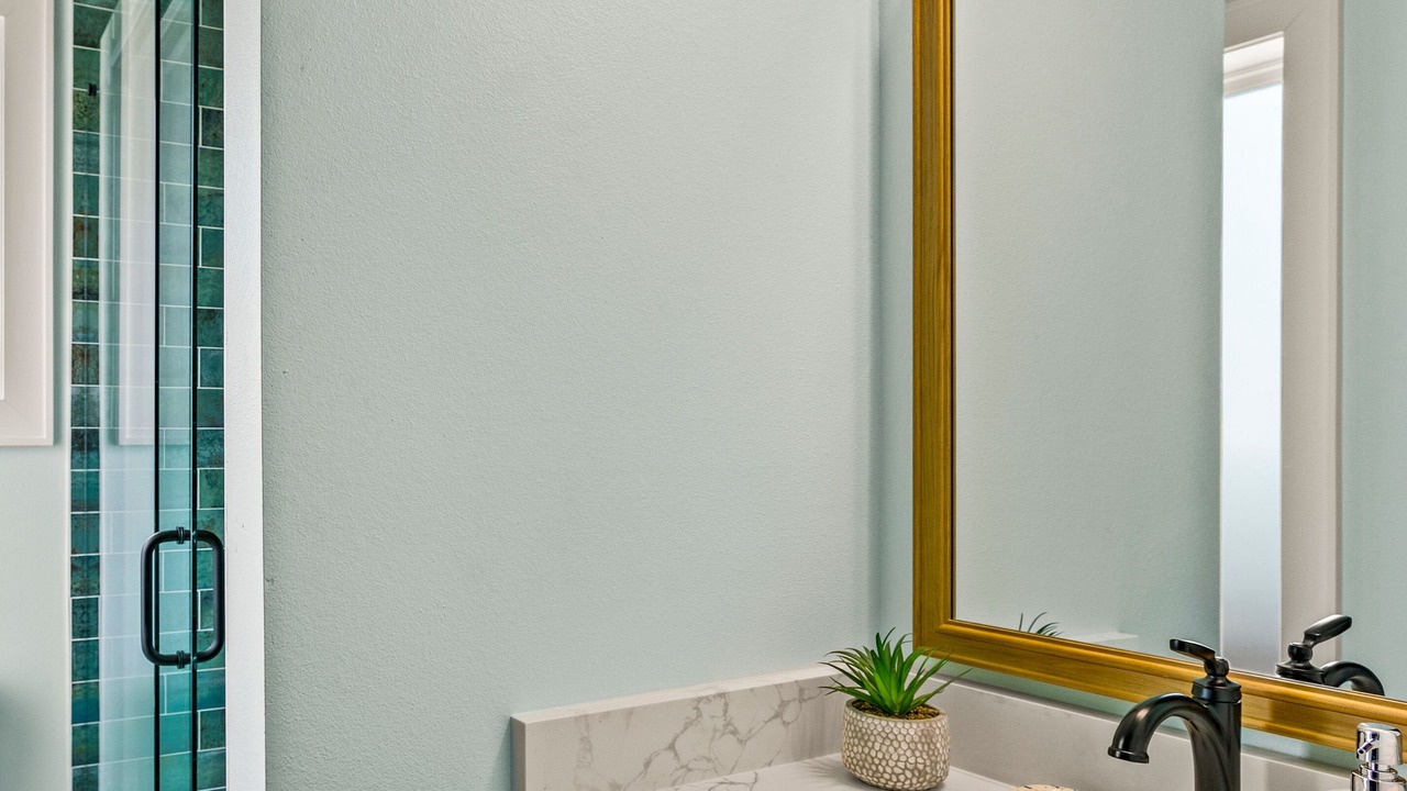 Photo of Bathroom in Crystal Beach