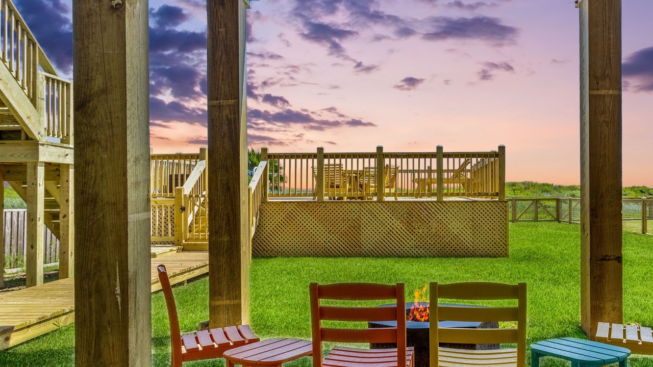 Photo of Patio Balcony in Crystal Beach