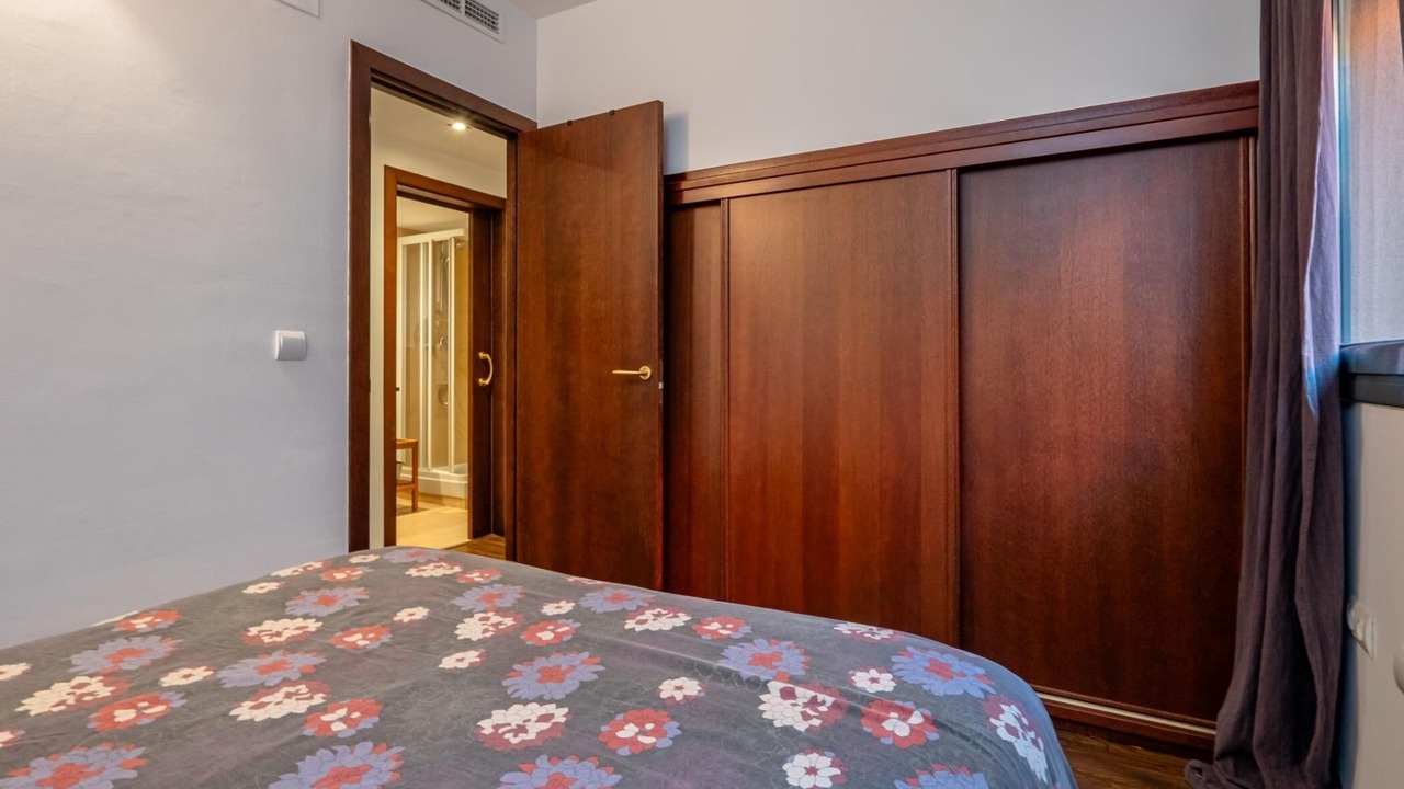 Photo of Bedroom in Albons