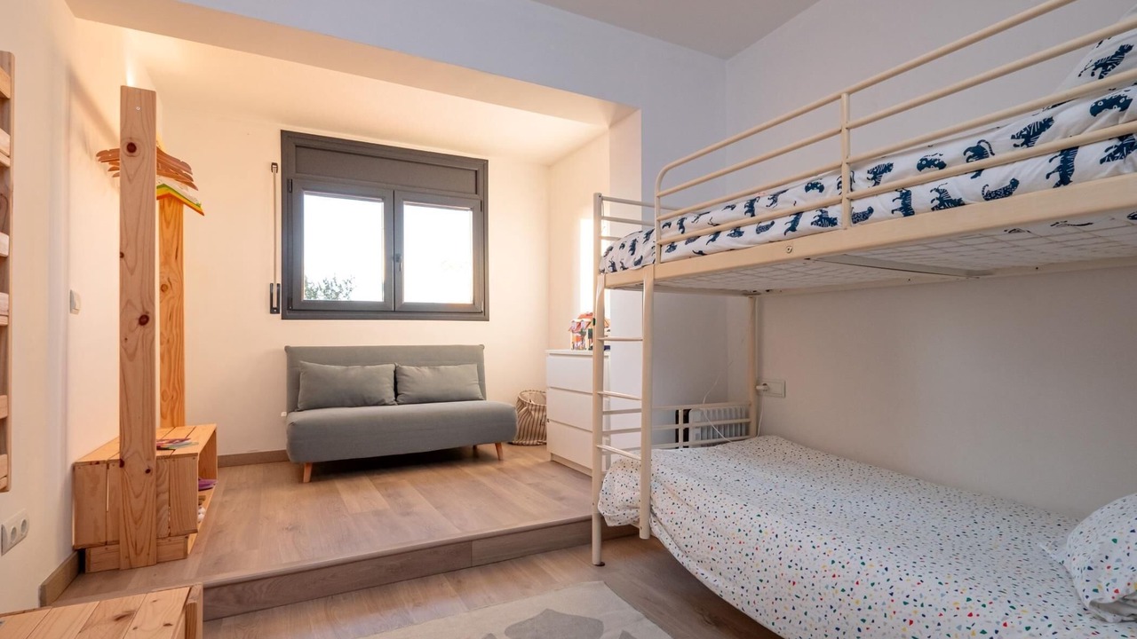 Photo of Bedroom in Albons